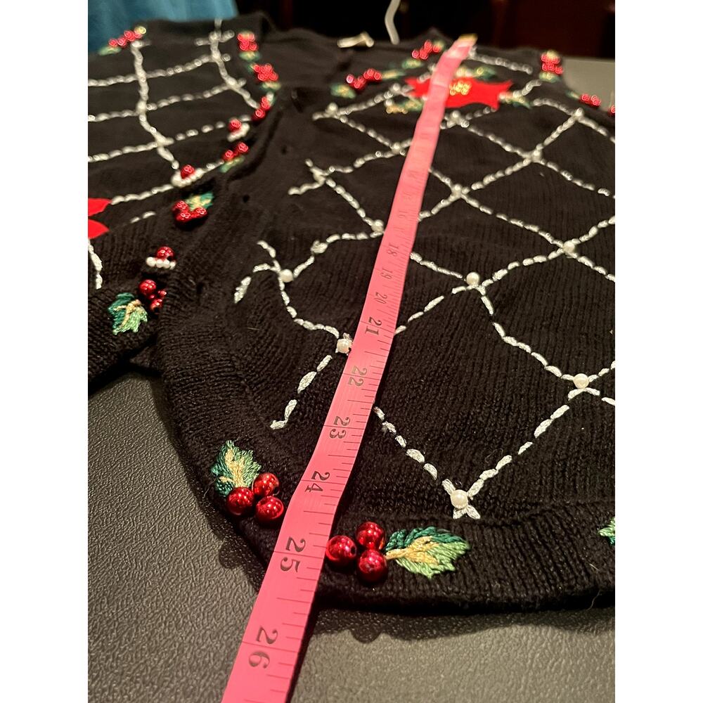 Vintage Christmas Vest Cardigan Black Red Poinsettia Embroidered Beaded Vest - Picture 4 of 7